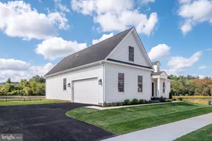 4268 Stonebridge Dr, Bethlehem, PA 18015 - Photo 2