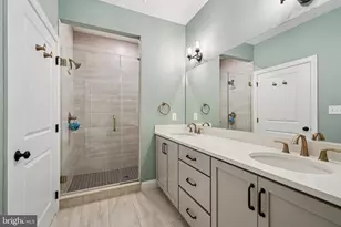 4459 Old Saucon Rd, Bethlehem, PA 18015 - Photo 18