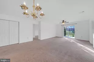 4212 Belmont Cir, Whitehall, PA 18052 - Photo 12