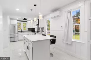 1439 Seidersville Rd, Bethlehem, PA 18015 - Photo 4