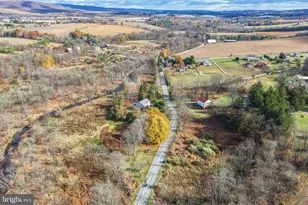 8659 Allemaengel Rd, Kempton, PA 19529 - Photo 2