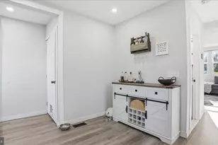 503 Mountain Top Ln, Allentown, PA 18103 - Photo 6