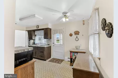 834 Hokendauqua Street, Coplay, PA 18037 - Photo 8