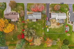 1110 Greenbriar Ln, Laurys Station, PA 18059 - Photo 30