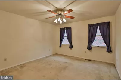 1110 Greenbriar Lane, Laurys Station, PA 18059 - Photo 16