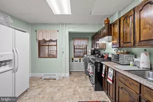 419 W Liberty St, Allentown, PA 18102 - Photo 10