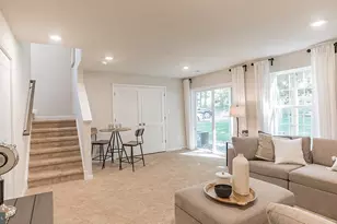 1092 Meadowlark Dr, Fogelsville, PA 18051 - Photo 8