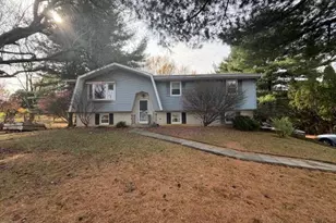 1270 Minesite Rd, Allentown, PA 18103 - Photo 2