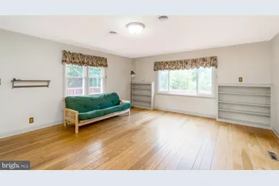 2331 S Filbert Street, Allentown, PA 18103 - Photo 12