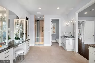 2687 Avenue Du Village, Bethlehem, PA 18015 - Photo 38