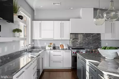 2687 Avenue Du Village, Bethlehem, PA 18015 - Photo 18