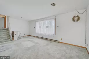 235 Circle Dr, Catasauqua, PA 18032 - Photo 12