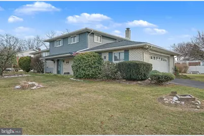 235 Circle Drive, Catasauqua, PA 18032 - Photo 2