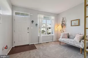 1055 King Way, Breinigsville, PA 18031 - Photo 4