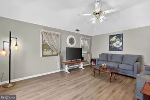 5743 Whitemarsh Dr, Macungie, PA 18062 - Photo 18