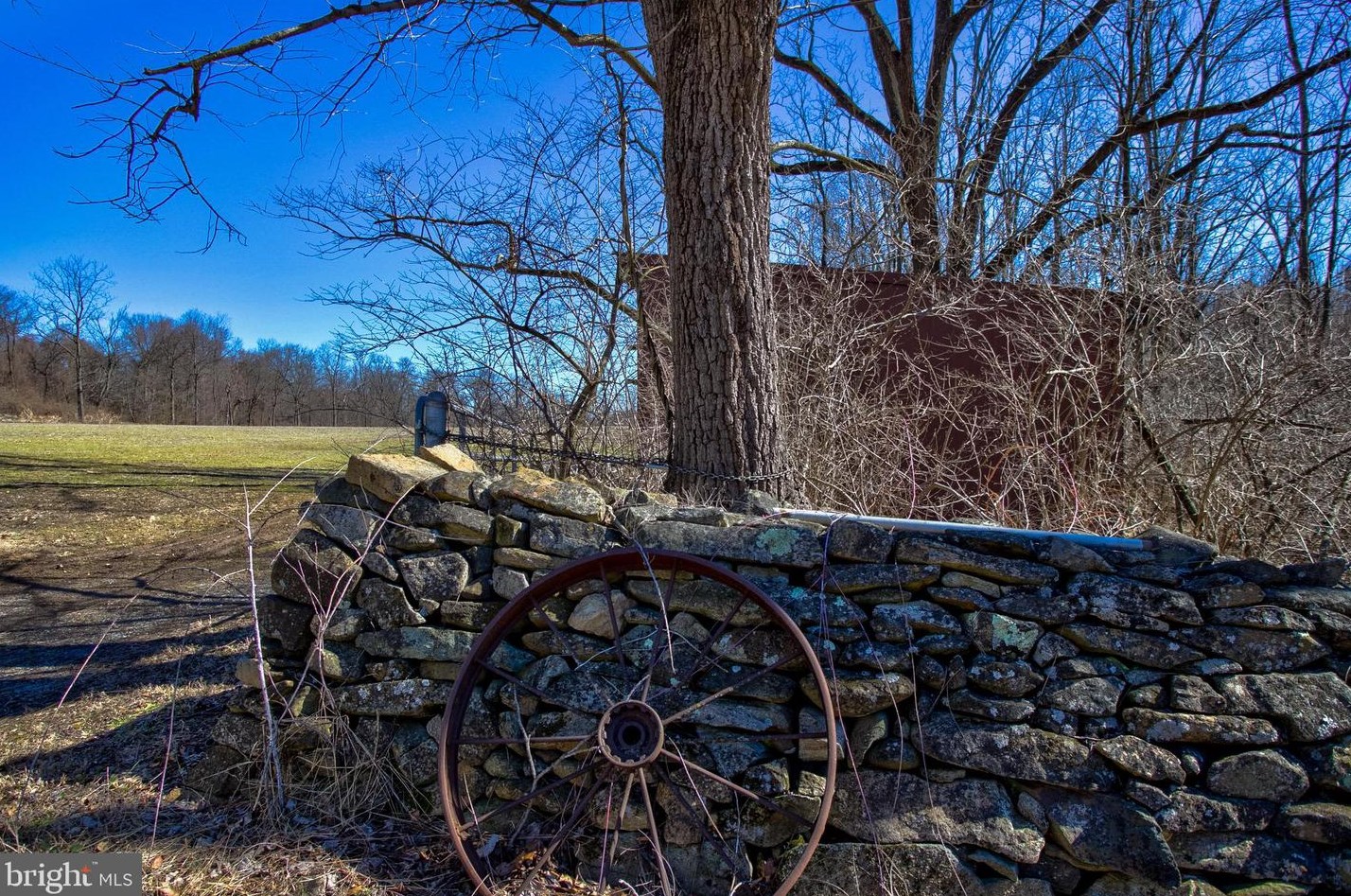 351 Cocalico Rd, Robesonia PA 19551-9224 exterior