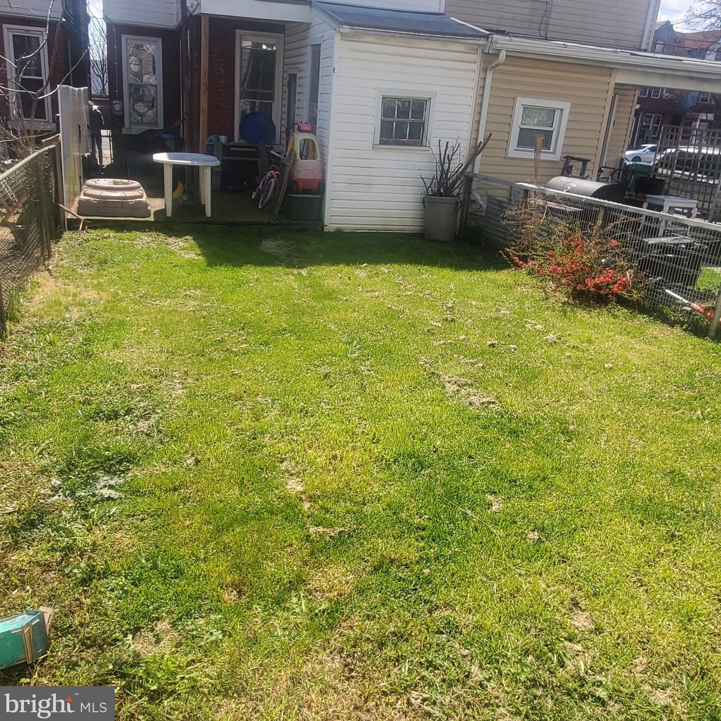 17 Lehman St, Lebanon, PA 17046-3869