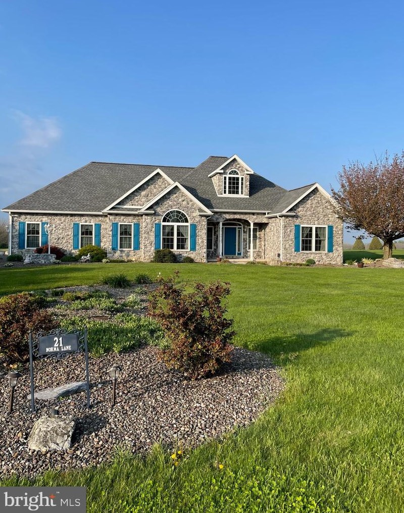 21 Norma Ln, Richland, PA 17087-9757
