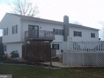 10464 Mountain Rd, Shellsville, PA 17028-8209