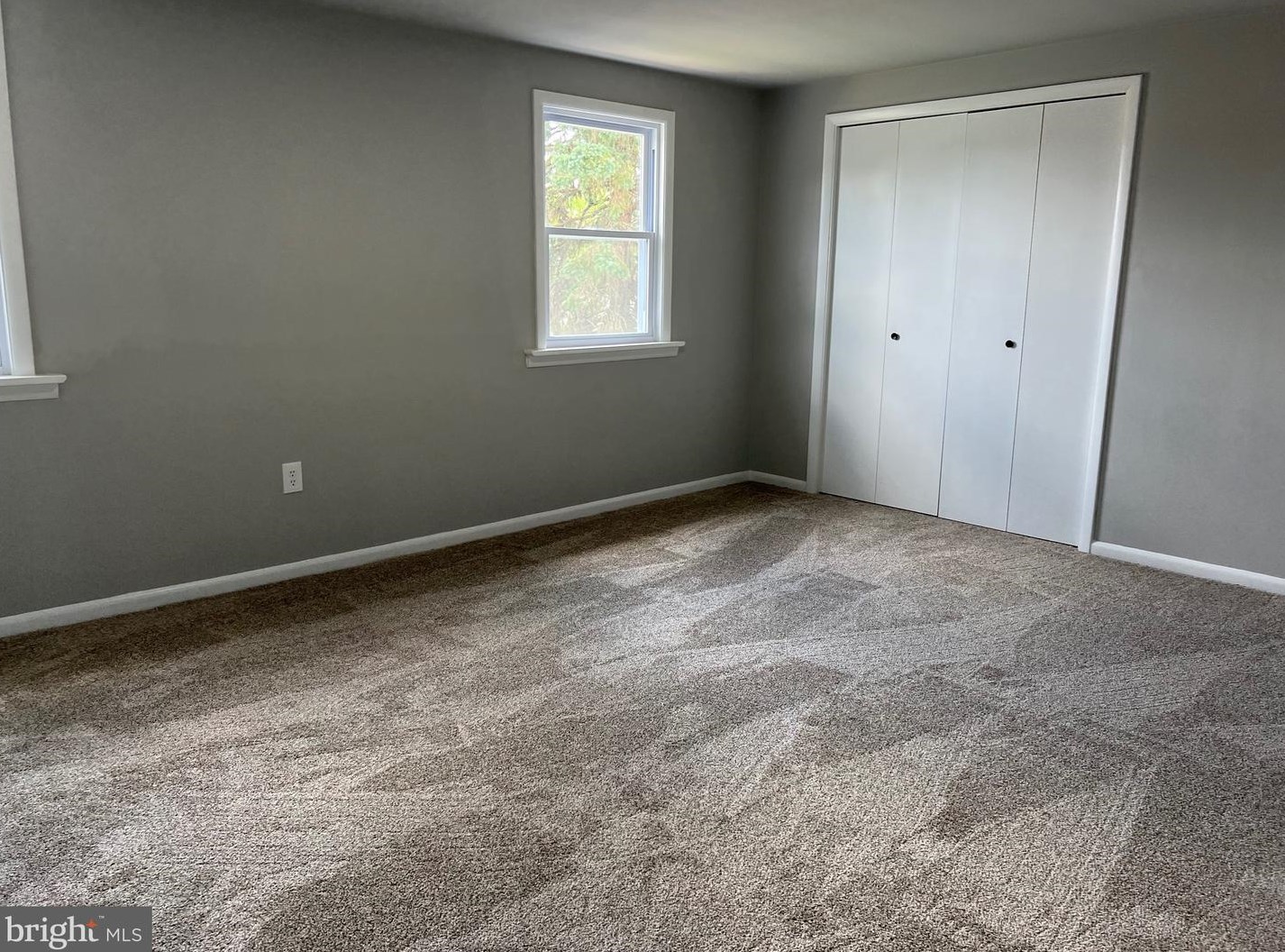 1827 Martin Dr, Lebanon PA  17046-1830 exterior