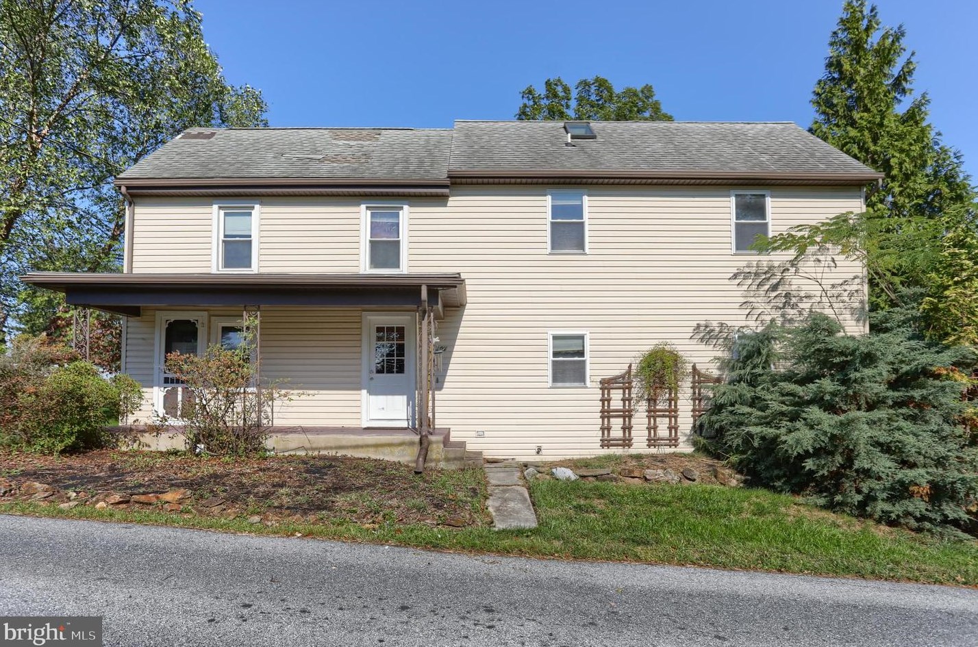 301 Ebenezer Rd, Lebanon, PA 17046-1704