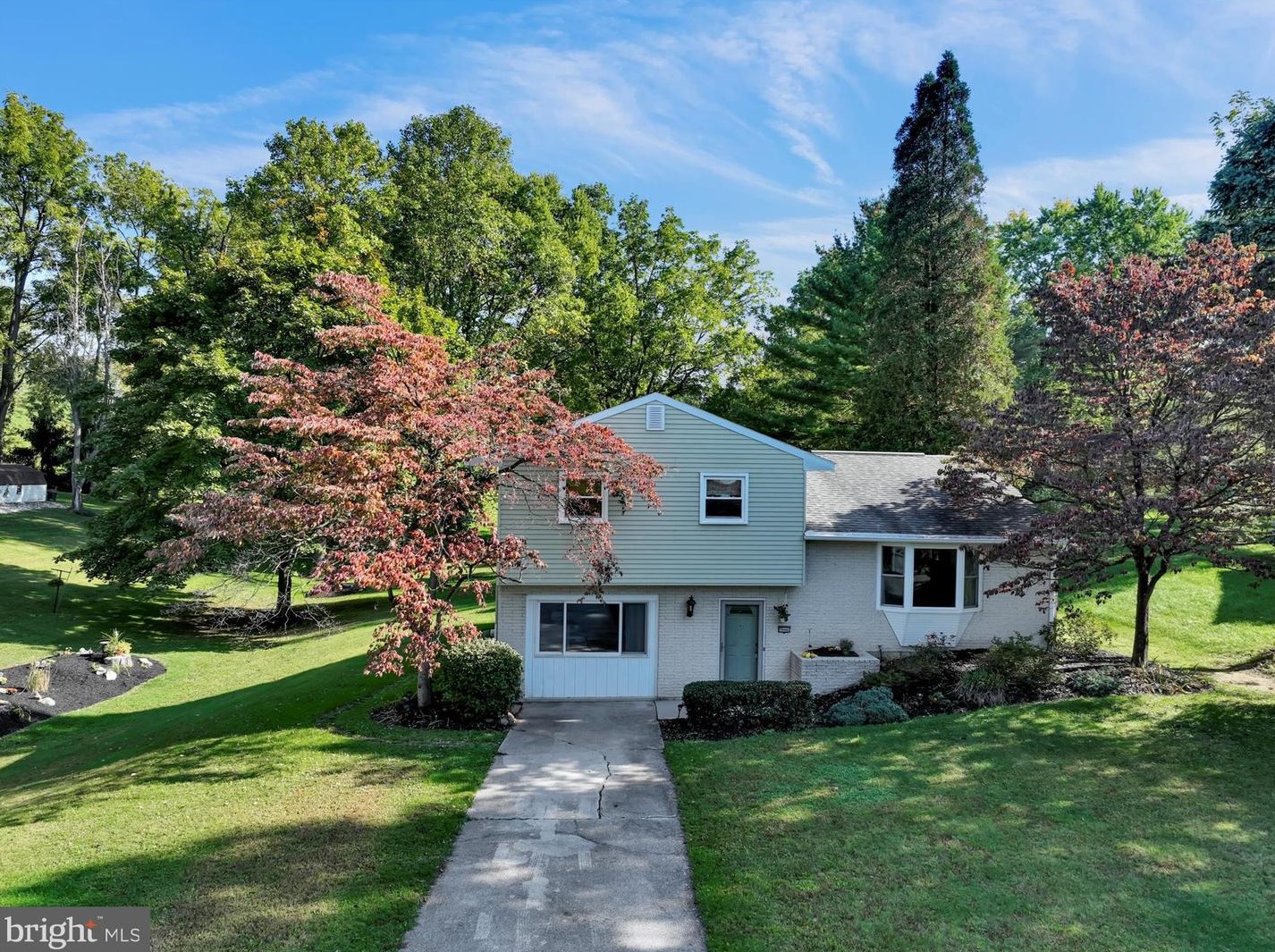 10 Dogwood Dr, Bellegrove, PA 17003-9503