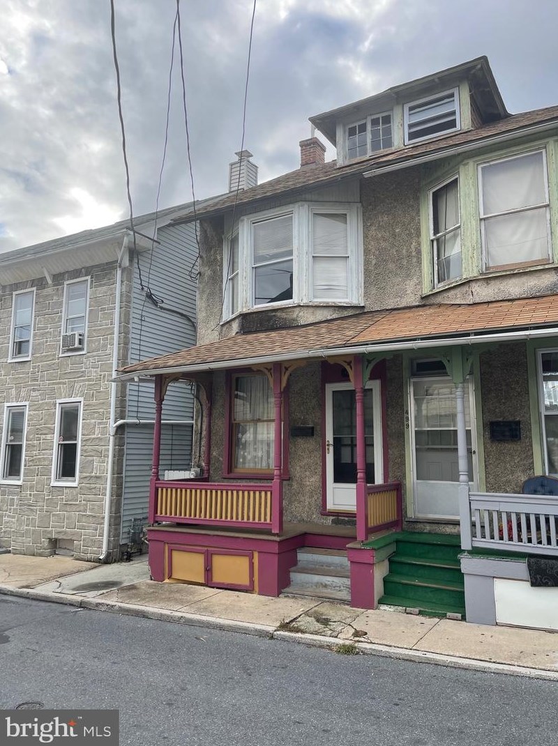 497 New St, Lebanon, PA 17046-3664
