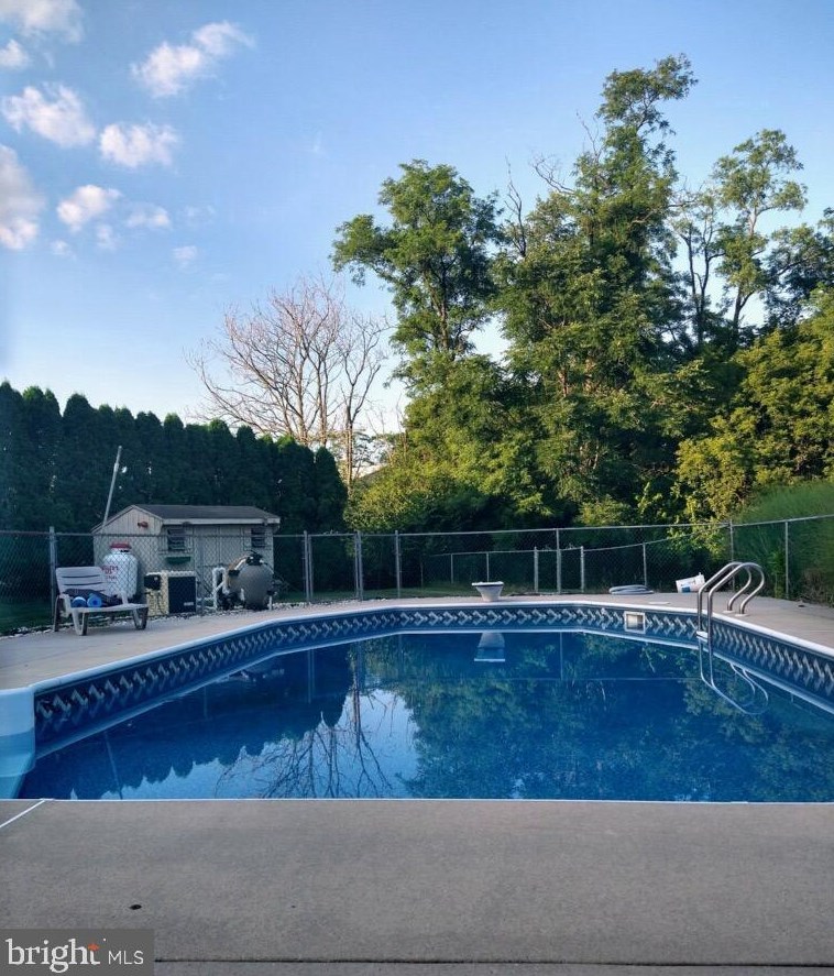 230 Swatara Cir, Bordnersville PA  17038-9729 exterior