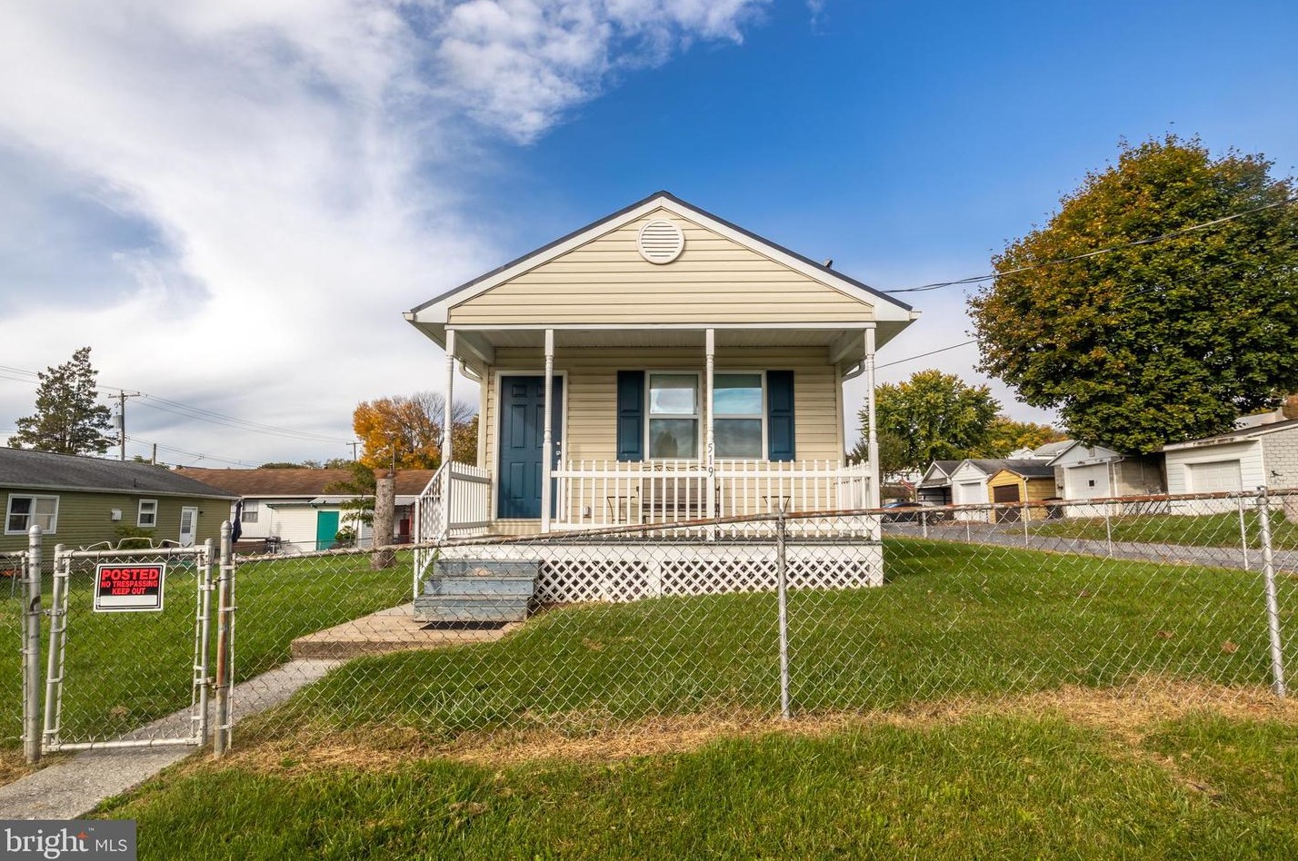 519 24th St, Lebanon, PA 17046-2602