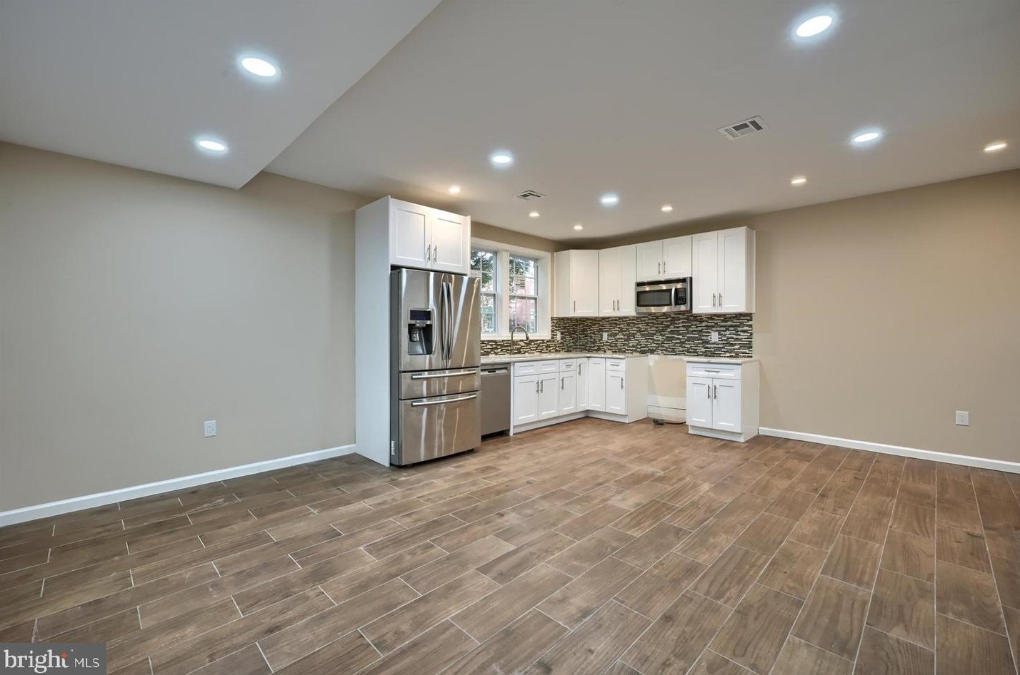 70 Main St, Lebanon PA  17042-9527 exterior