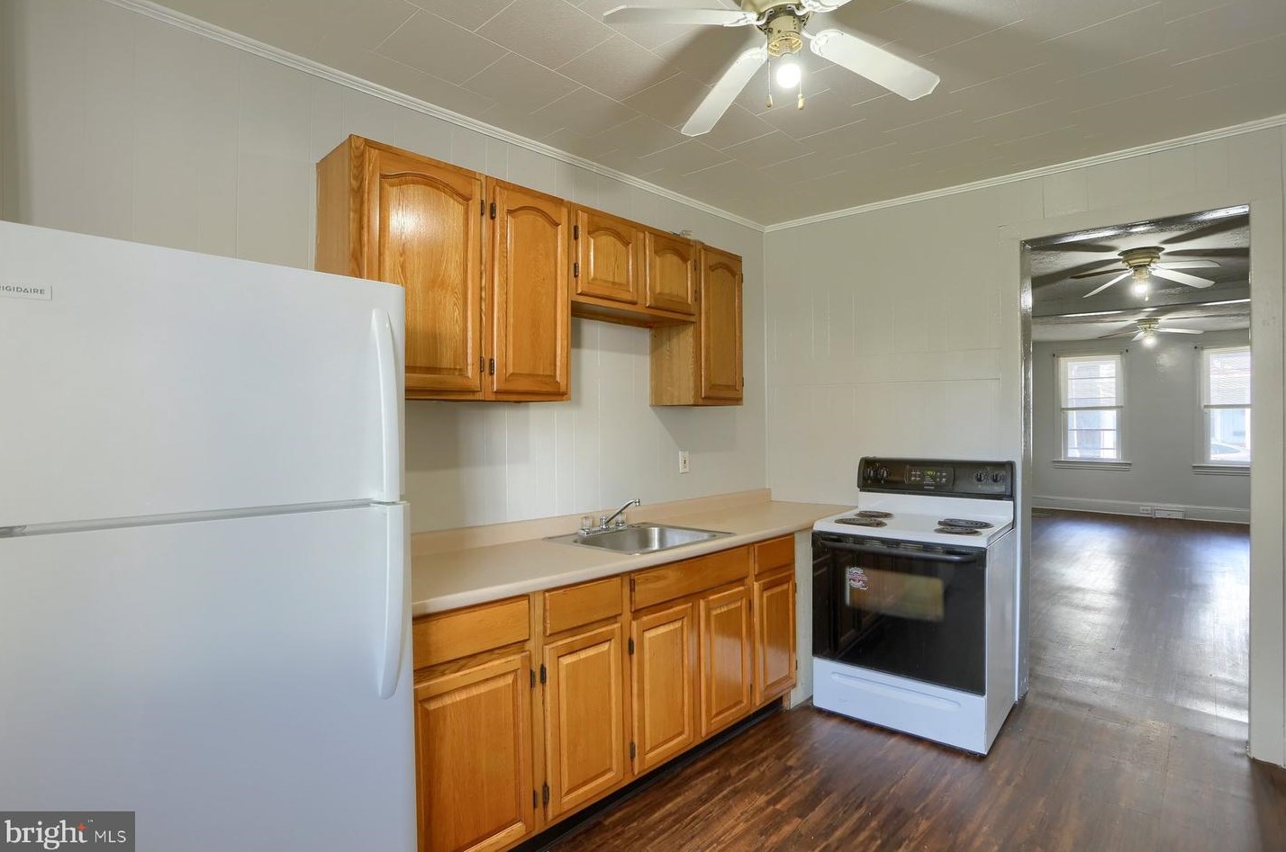 228 10th St, Lebanon PA  17042-5911 exterior