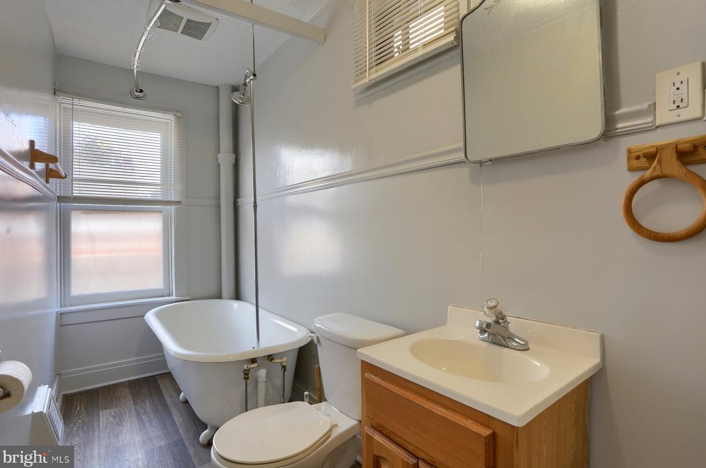 228 10th St, Lebanon PA  17042-5911 exterior