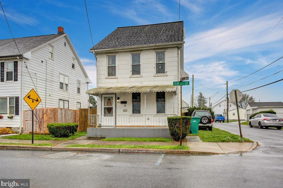 620 Elm St, Lebanon, PA 17042-6737