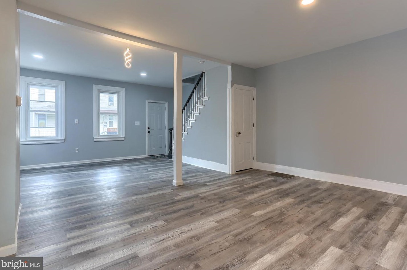 718 Guilford St, Lebanon PA  17046-3528 exterior