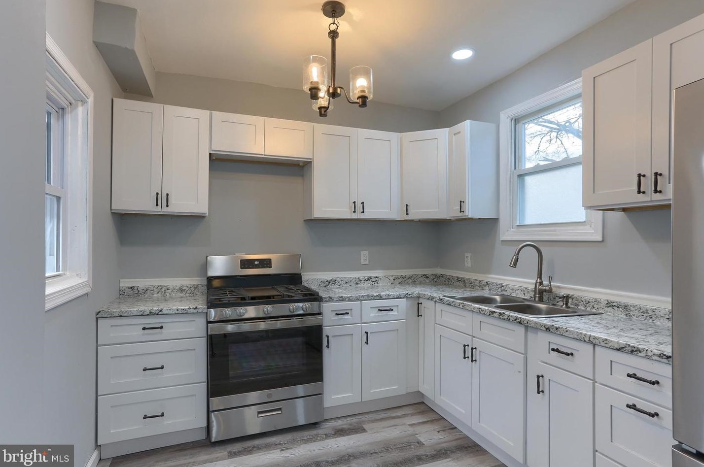 718 Guilford St, Lebanon PA  17046-3528 exterior