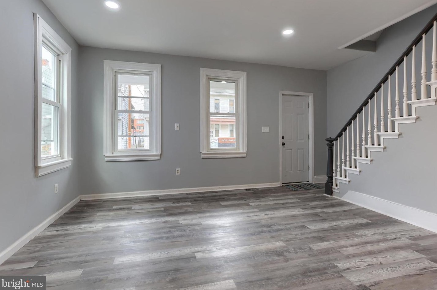 718 Guilford St, Lebanon PA  17046-3528 exterior