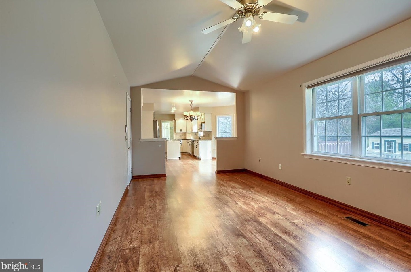 650 Richfield Dr, Lebanon PA  17042-8891 exterior