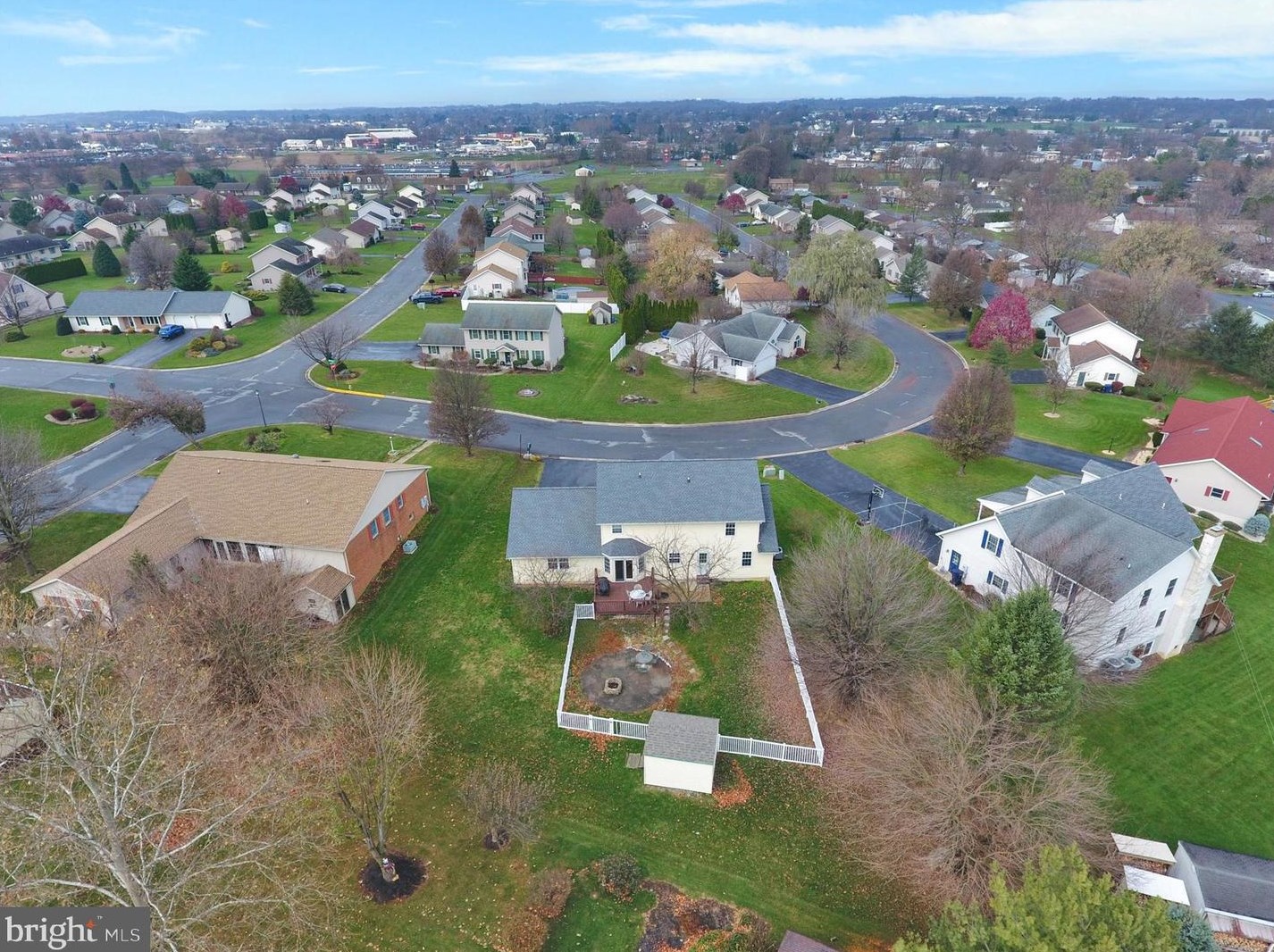 650 Richfield Dr, Lebanon PA  17042-8891 exterior