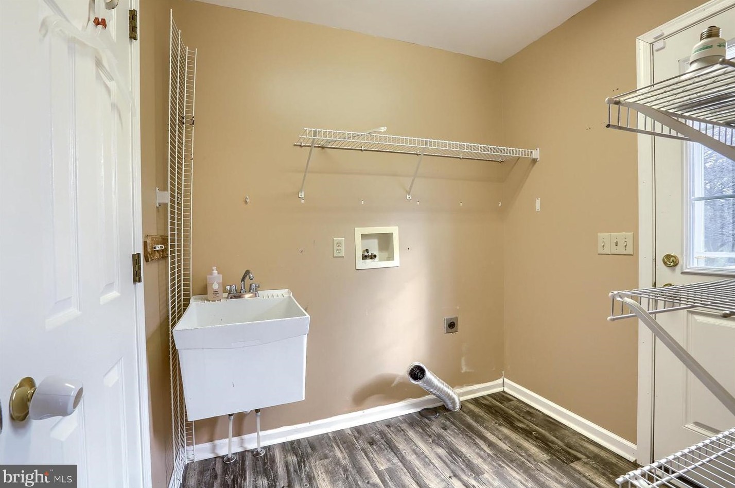 650 Richfield Dr, Lebanon PA  17042-8891 exterior