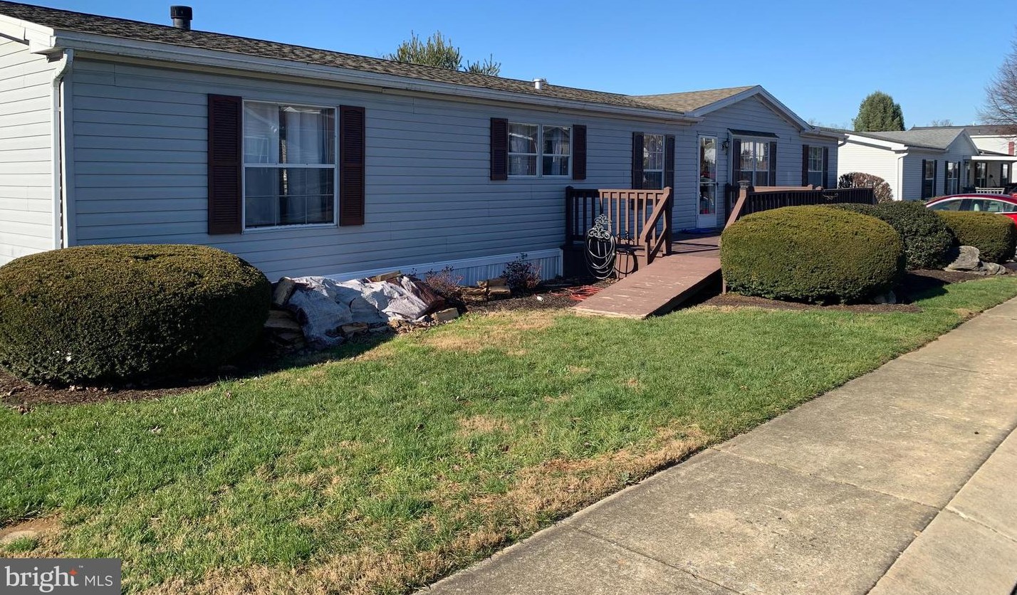 34 Katherine Ave, Lebanon, PA 17042