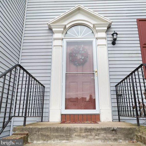 120 Spruce Ct, Bellegrove, PA 17003