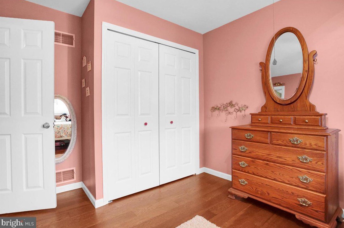 20 Brookfield Dr, Lebanon PA  17046-1800 exterior