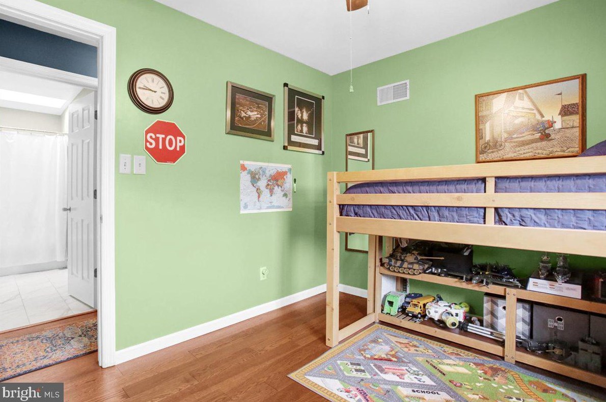 20 Brookfield Dr, Lebanon PA  17046-1800 exterior