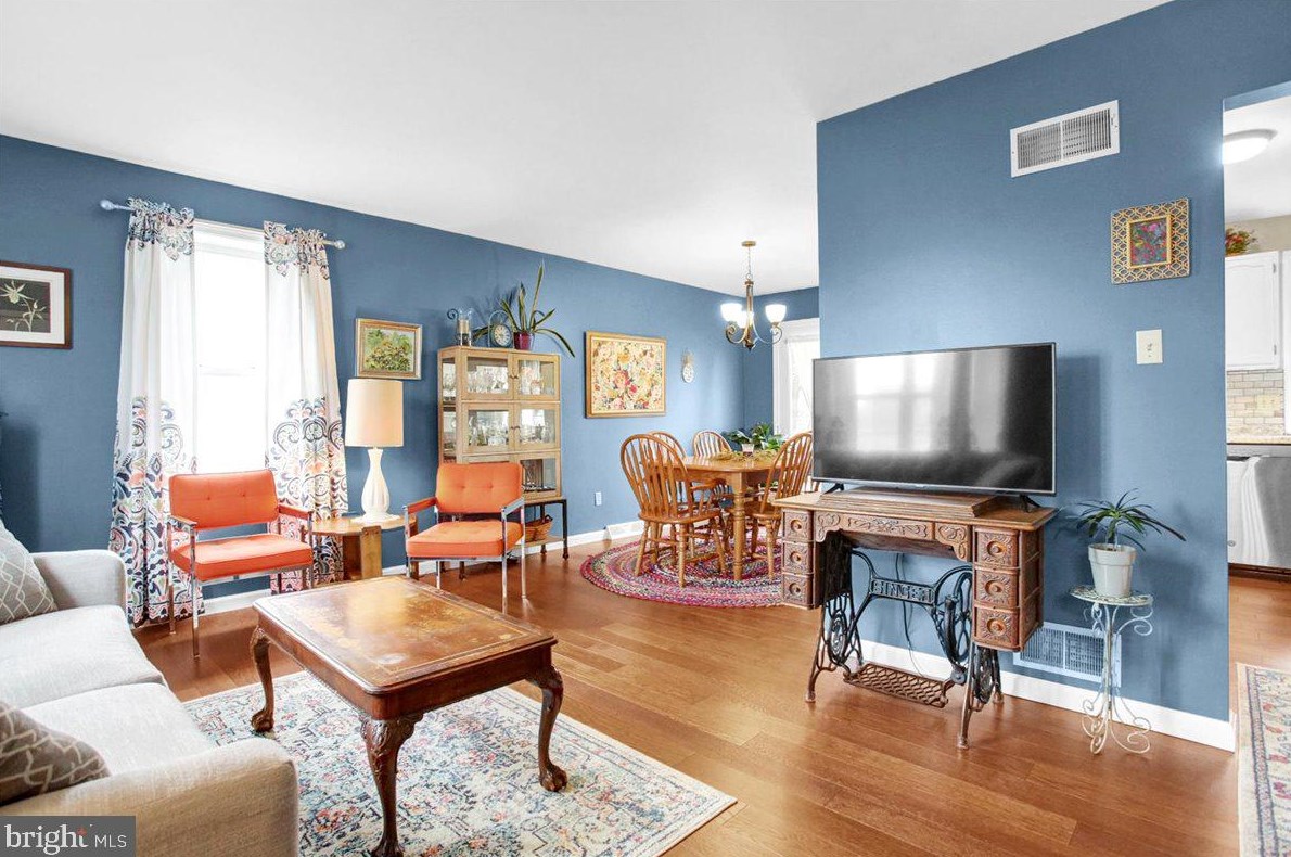 20 Brookfield Dr, Lebanon PA  17046-1800 exterior