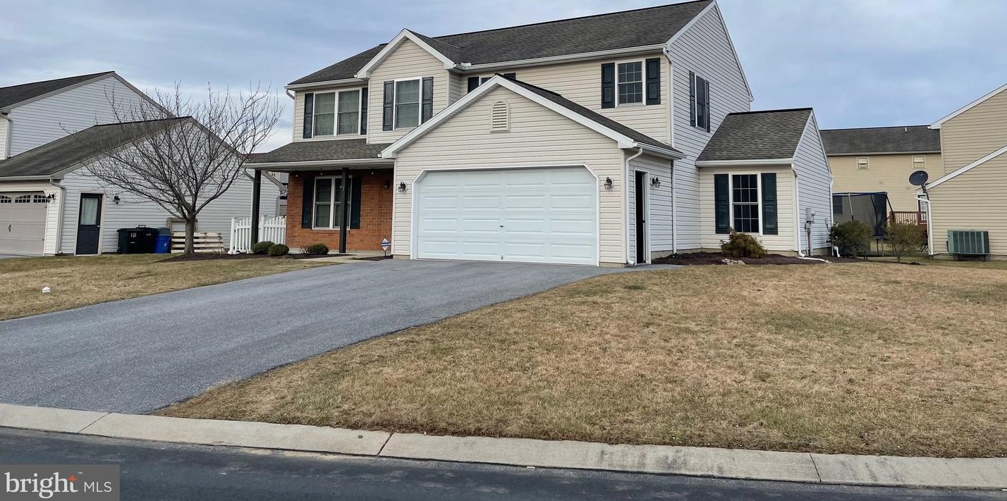 135 Creek View Dr, Bordnersville, PA 17038
