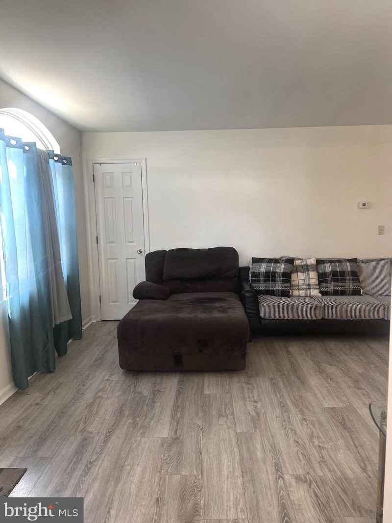 2016 Acorn Dr, Lebanon PA  17042-4600 exterior