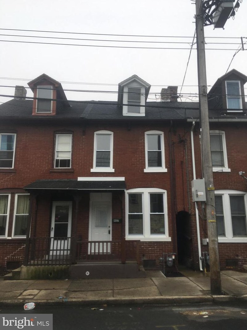 407 N 5th St, Lebanon, PA 17046