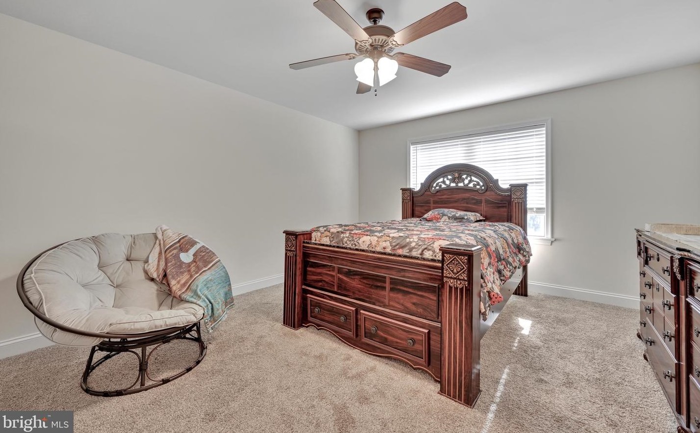 1164 Harvest Dr, Lebanon PA  17046-1574 exterior