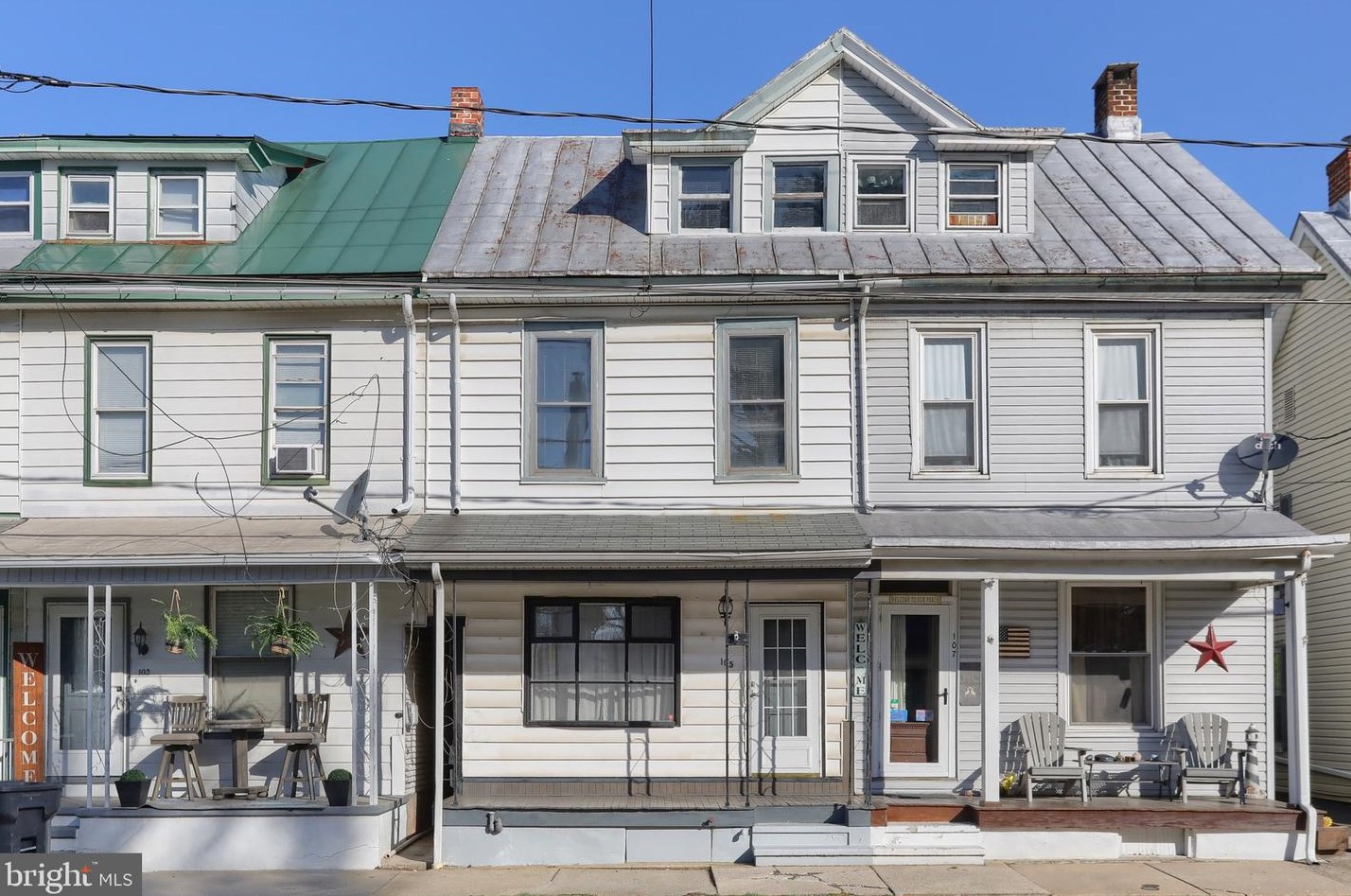 105 Main St, Stricklerstown, PA 17073-9212