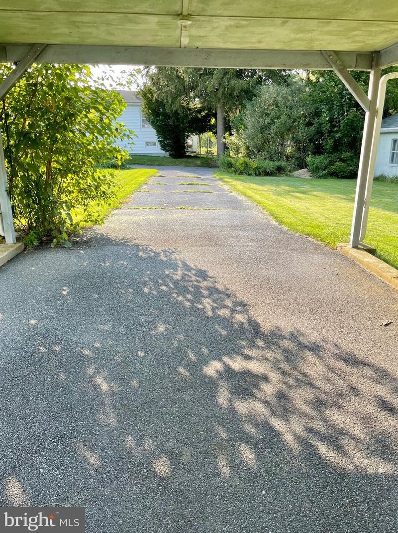 747 Hanover St, Lebanon PA  17046-3027 exterior